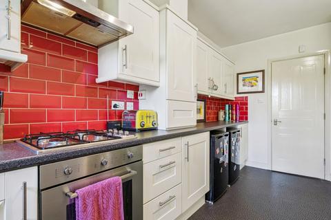 2/2, 14 Handel Place, Gorbals, Glasgow, G5 0TP