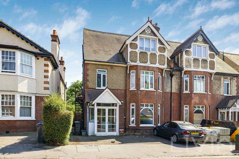 18b Beech House Road, Croydon, CR0 1JP