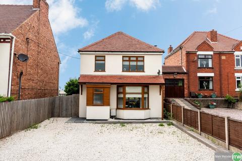 3 bedroom detached house for sale, Watling Street, Grendon