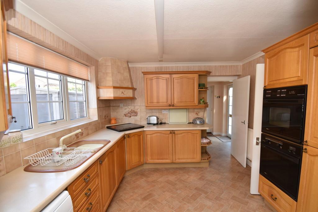 Broomfield Avenue, Northallerton 4 bed detached house for sale £360,000