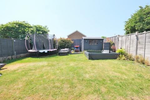 12 Benedict Close, Orpington, BR6 9TU