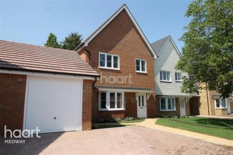 4 bedroom detached house for sale - Clayhill Gardens, Rochester