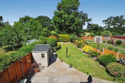 33 Battleswick, Basildon, SS14 3LA