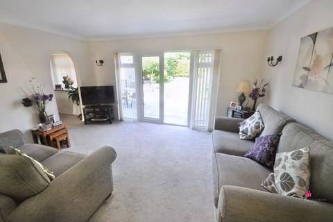 33 Battleswick, Basildon, SS14 3LA