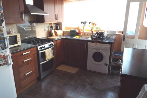 2 bedroom terraced house for sale, 176 Welwyn Park Avenue