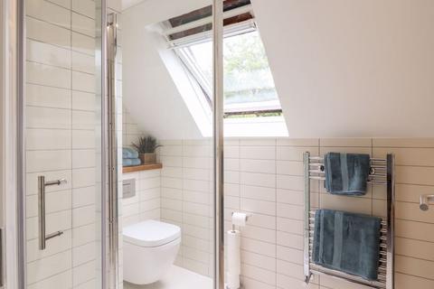 Shadybrook Beeches Drive, Farnham Common, Slough, SL2 3JT