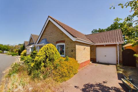 2 bedroom detached bungalow for sale, Richard Crampton Road, Beccles