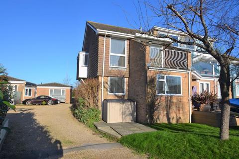 3 bedroom terraced house to rent, WILLOW WAY, CHRISTCHURCH