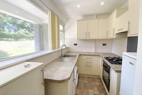 2 bedroom apartment to rent, North Orbital Road, Denham Split Level Spacious Apartment £1575pcm Available 1st August