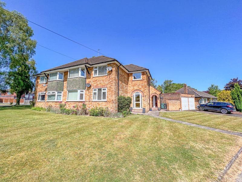 Lindrosa Road, Streetly, Sutton Coldfield, B74 3JZ 2 bed apartment for