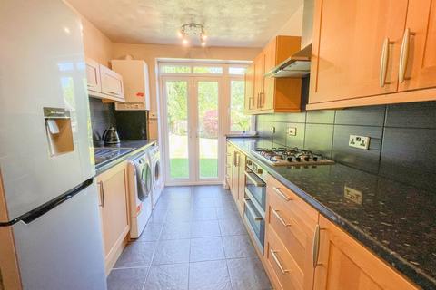 29 Lindrosa Road, Sutton Coldfield, B74 3JZ