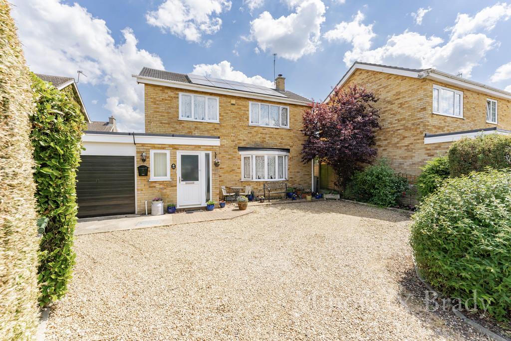 Nelson Court, Watton 3 bed detached house for sale £300,000