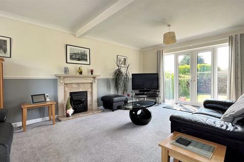 4 bedroom detached house for sale, Monmouth Court, Chard, Somerset TA20