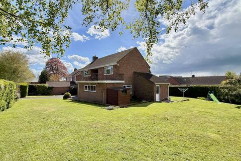 4 bedroom detached house for sale, Monmouth Court, Chard, Somerset TA20