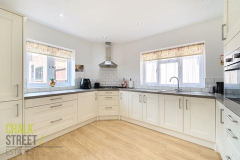 51 Helmsdale Road, Romford, RM1 4DN