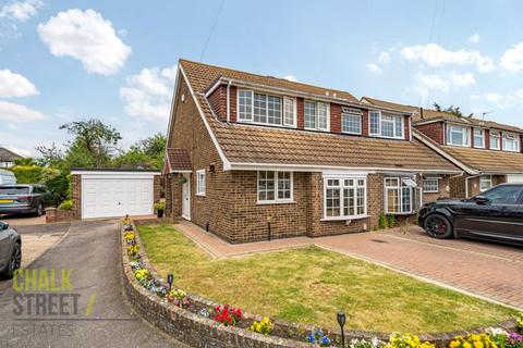 60 Birch Close, Romford, RM7 8EU