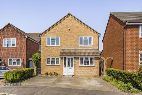 6 Calmore Close, Hornchurch, RM12 6SN