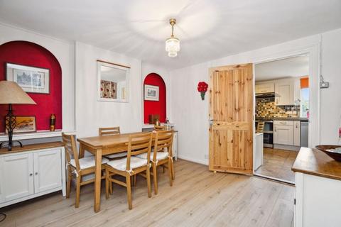 8 Church Path, Prestwood, Great Missenden, HP16 0QJ