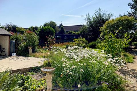 8 Church Path, Prestwood, Great Missenden, HP16 0QJ