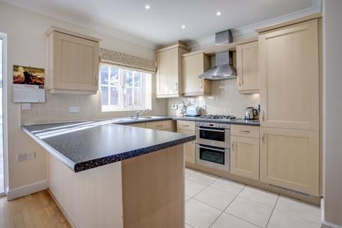 4 Braeside, Naphill, High Wycombe, HP14 4RY