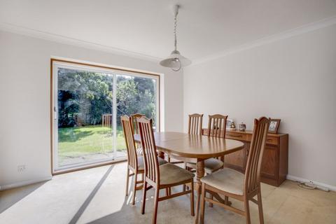 10 Cherry Tree Close, Hughenden Valley, High Wycombe, HP14 4LP