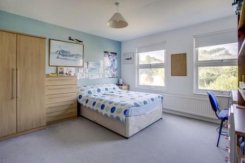 10 Cherry Tree Close, Hughenden Valley, High Wycombe, HP14 4LP