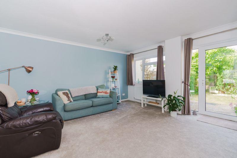 Graeme Avenue, Prestwood HP16 3 bed terraced house for sale £435,000