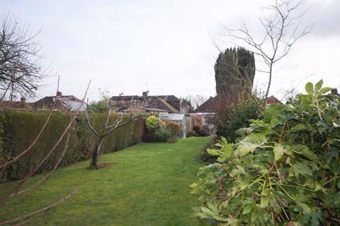 9 Fairfields, Great Kingshill, High Wycombe, HP15 6EP