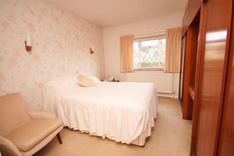 9 Fairfields, Great Kingshill, High Wycombe, HP15 6EP