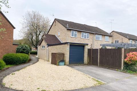 22 Greenside, Prestwood, Great Missenden, HP16 0SE