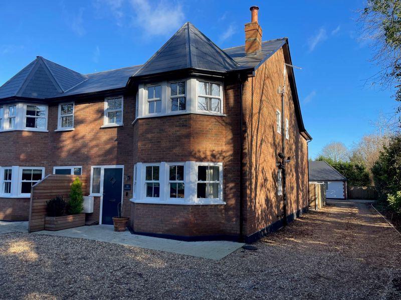 Road, Great Missenden HP16 4 bed semidetached house £795,000