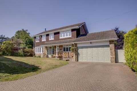 The Hollies Hare Lane, Little Kingshill, Great Missenden, HP16 0EF