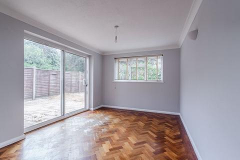 7, Grange Cottages Hare Lane, Little Kingshill, Great Missenden, HP16 0ED