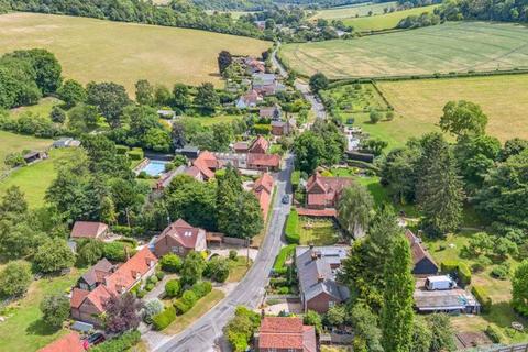 undefined, Speen Road, North Dean HP14