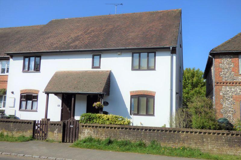 189a Main Road, Naphill HP14 3 bed end of terrace house £475,000