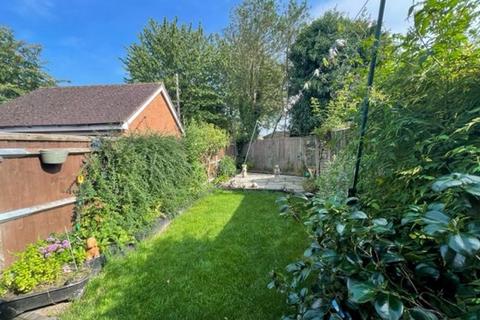12 Braeside, Naphill, High Wycombe, HP14 4RY