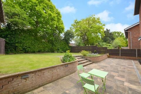3 Templars Drive, Harrow, HA3 6RX