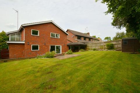 3 Templars Drive, Harrow, HA3 6RX