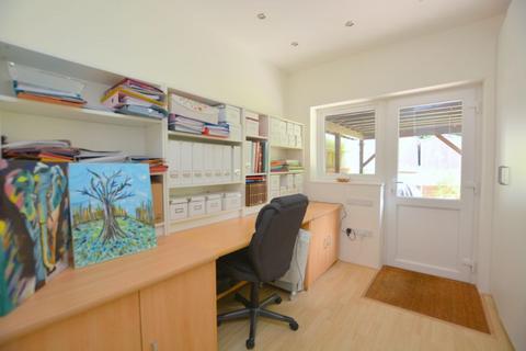 3 Templars Drive, Harrow, HA3 6RX