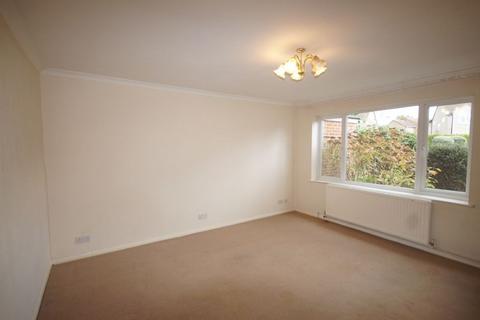 15 Greenside, Prestwood, Great Missenden, HP16 0SE