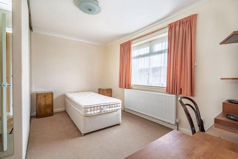 39 Ash Close, Walters Ash, High Wycombe, HP14 4TR