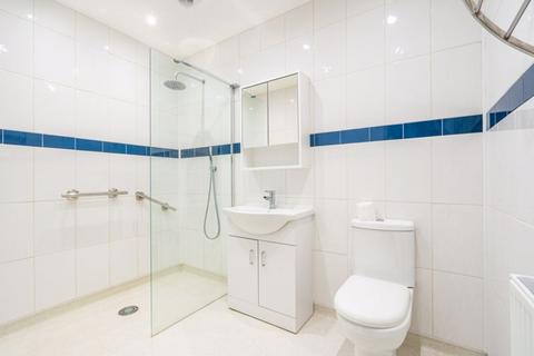39 Ash Close, Walters Ash, High Wycombe, HP14 4TR