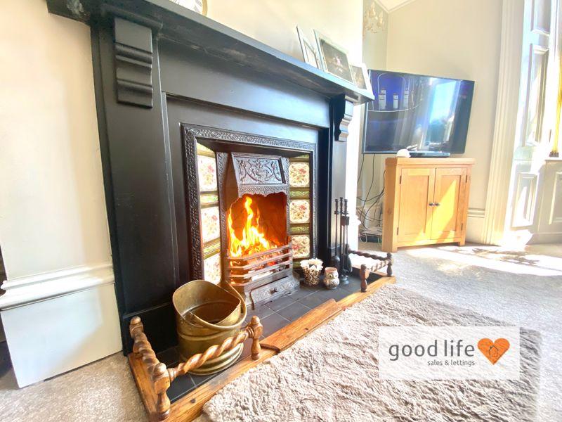 Featherstone Street, Sunderland SR6 3 bed terraced house for sale £