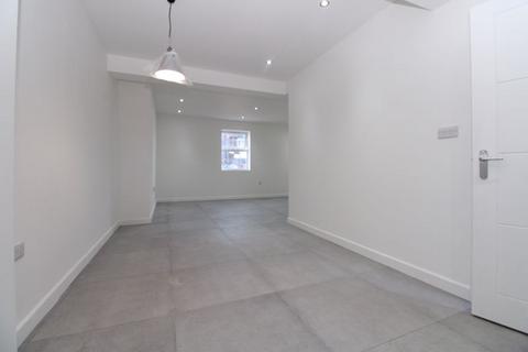 undefined, Bedford Road, Bedford MK44