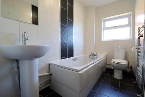 2 Keeble Close, Luton, LU2 9RT