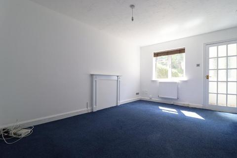 2 Keeble Close, Luton, LU2 9RT