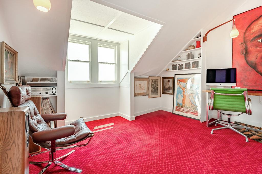 Music Rm/Bedroom 4