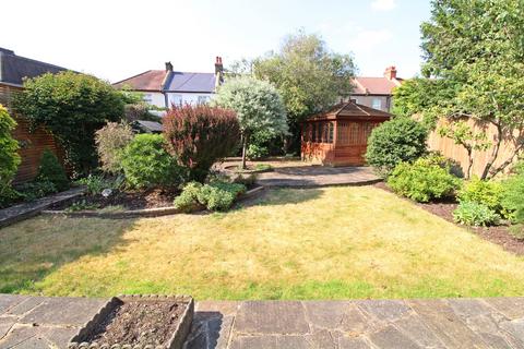 9 Thornton Dene, Beckenham, BR3 3ND