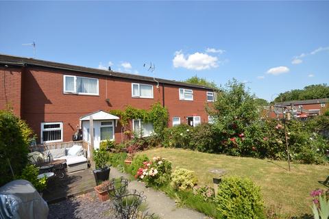 2 bedroom terraced house for sale, Leasowe Garth, Leeds, West Yorkshire