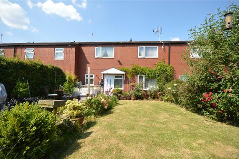 3 Leasowe Garth, Leeds, LS10 2HX